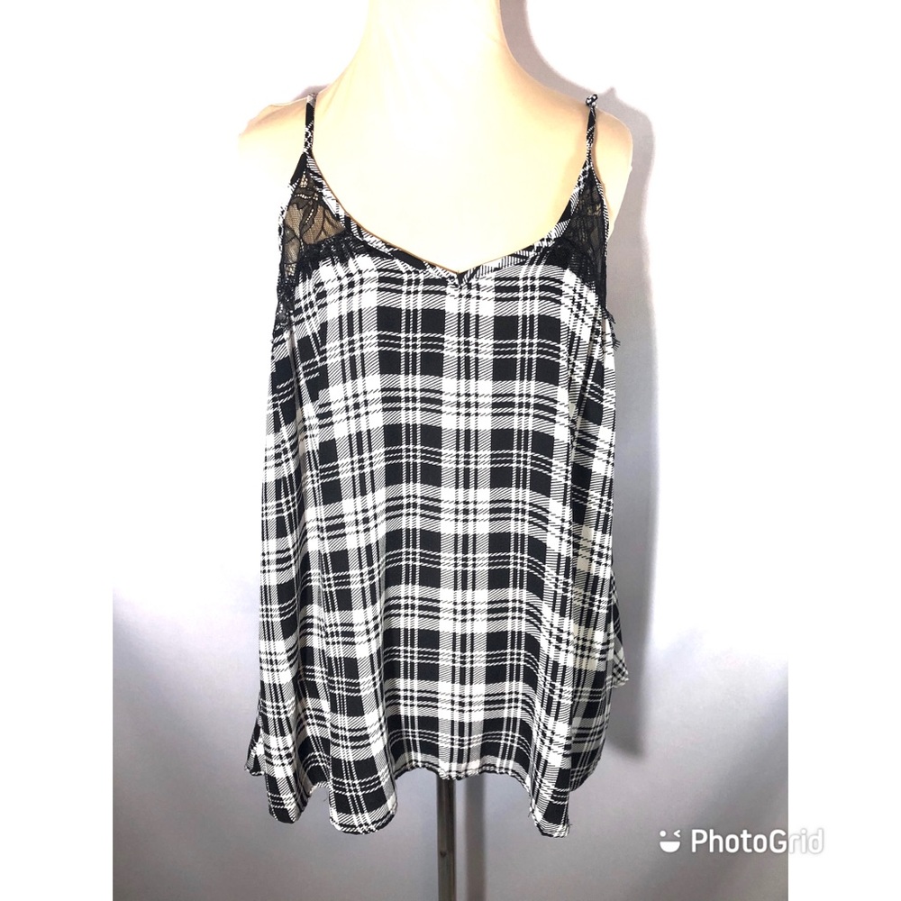 Bobeau plaid cami black white lace sz XL